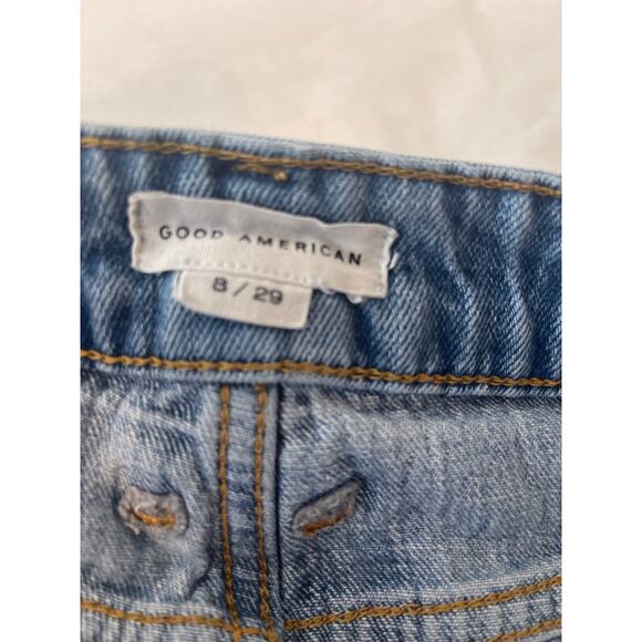Good American High Rise Shorts 2 in inseam Size 8 29 Frayed Distressed w/Flaw - Picture 7 of 9